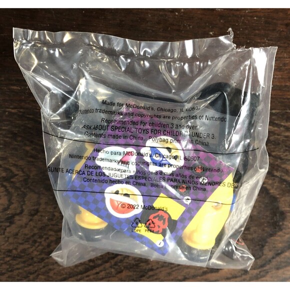 Mario Kart Bowser 2022 McDonald's Happy Meal Toy Car Nintendo Cake Topper Sealed - Picture 3 of 4